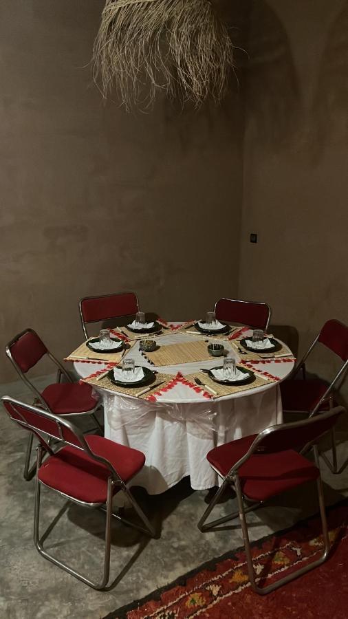 Dar Talmoudi 호텔 Tagounite 외부 사진